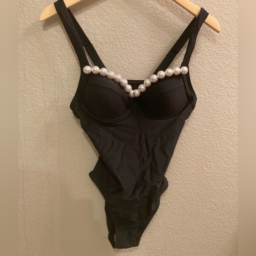 NWT: Black Swimsuit with Pearl Accents 2 pieces! swimsuit and skirt, size small